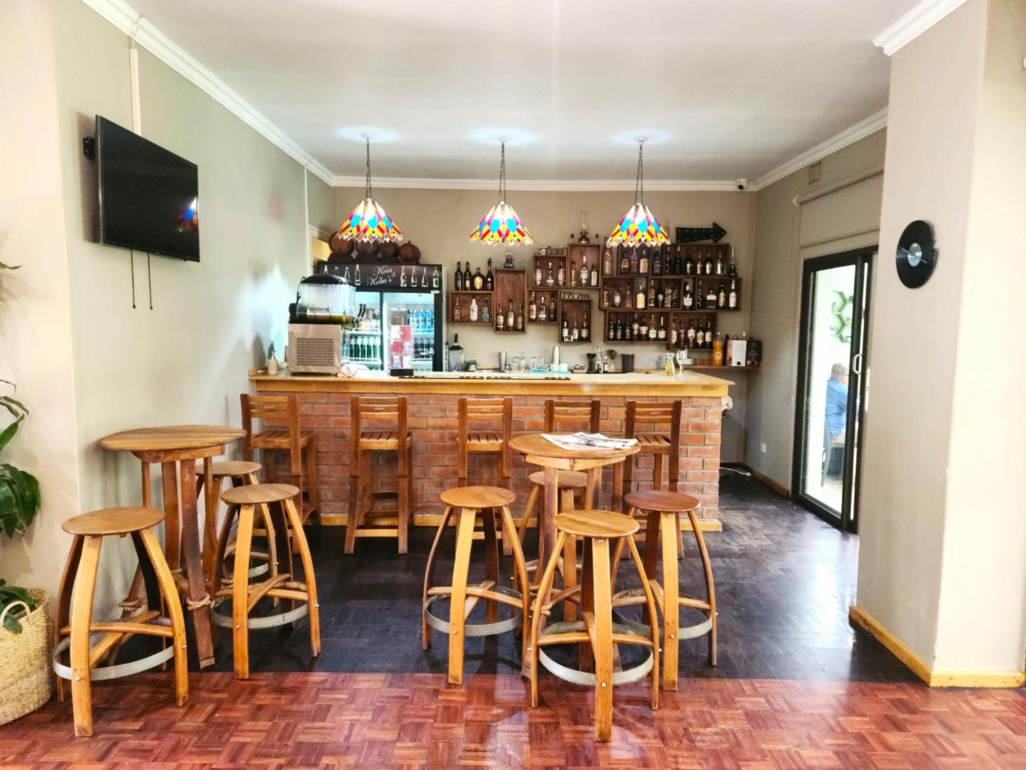 Mijn Kitchen Coffee Shop And B&B 블랜타이어 외부 사진