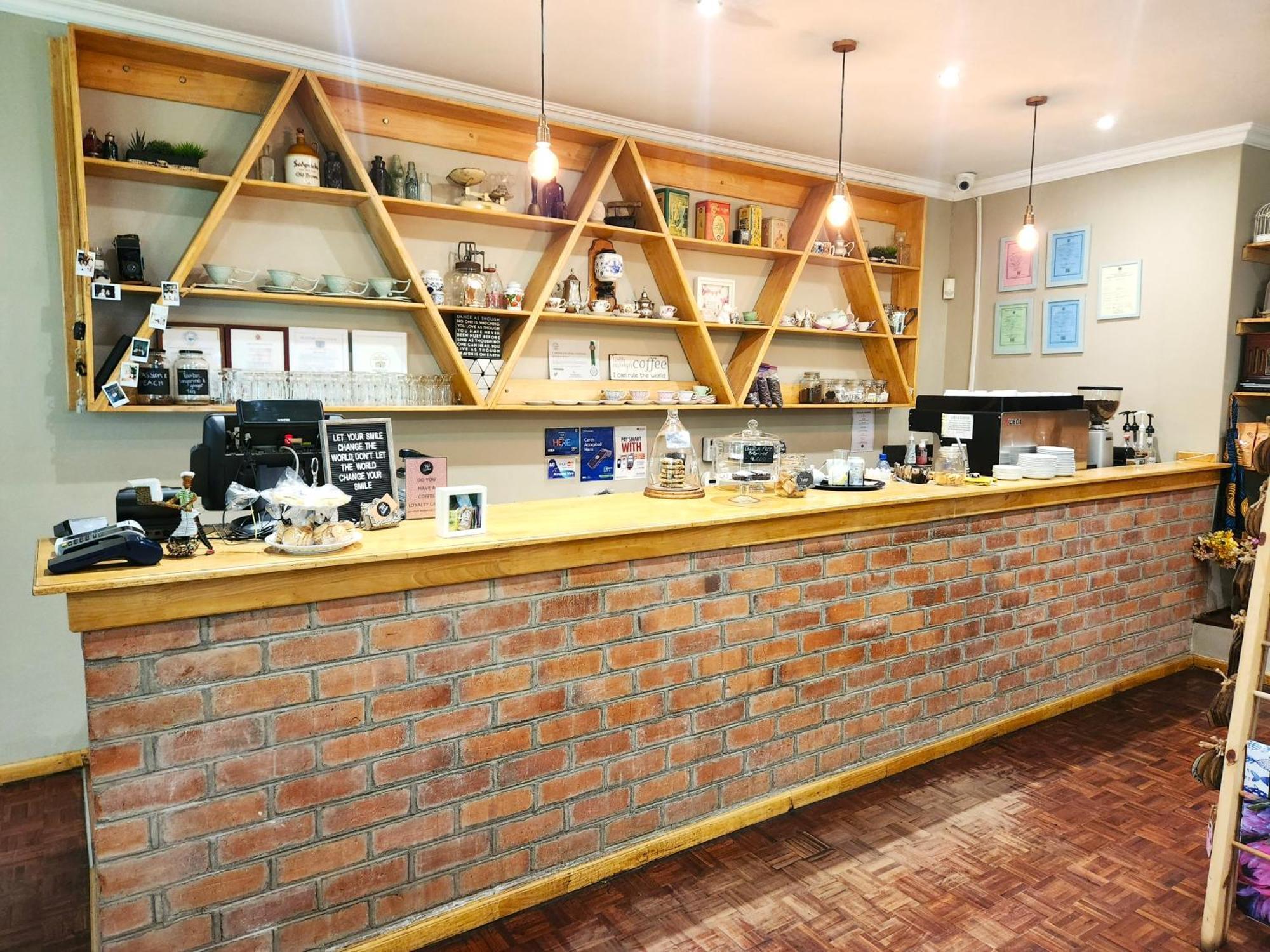 Mijn Kitchen Coffee Shop And B&B 블랜타이어 외부 사진