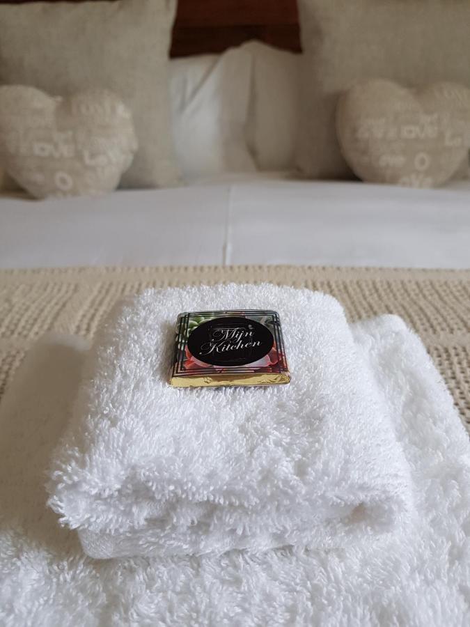 Mijn Kitchen Coffee Shop And B&B 블랜타이어 외부 사진